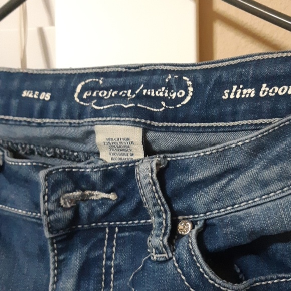 Jeans - Picture 3 of 3